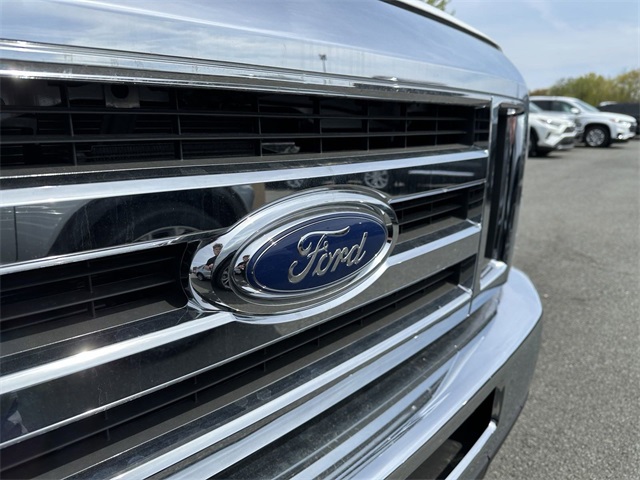2024 Ford E-Series Base Image 12 of 48