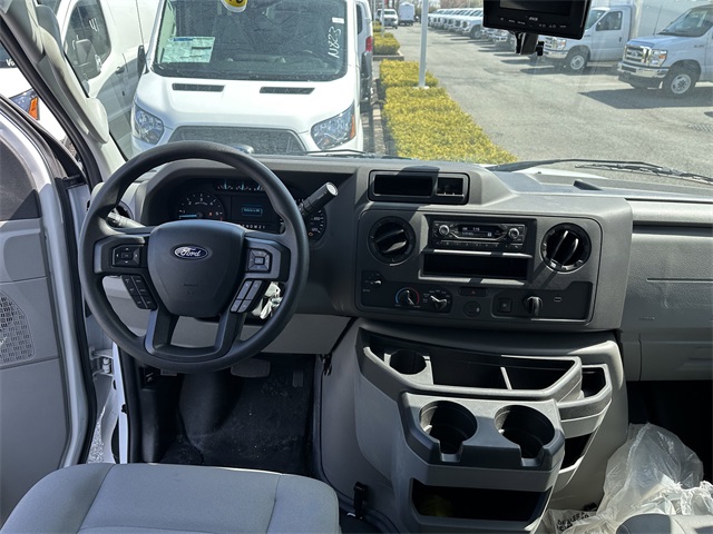 2024 Ford E-Series Base Image 40 of 63