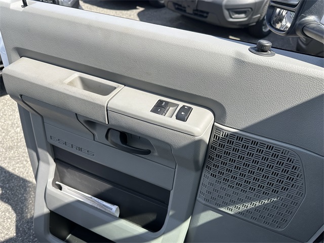 2024 Ford E-Series Base Image 56 of 63