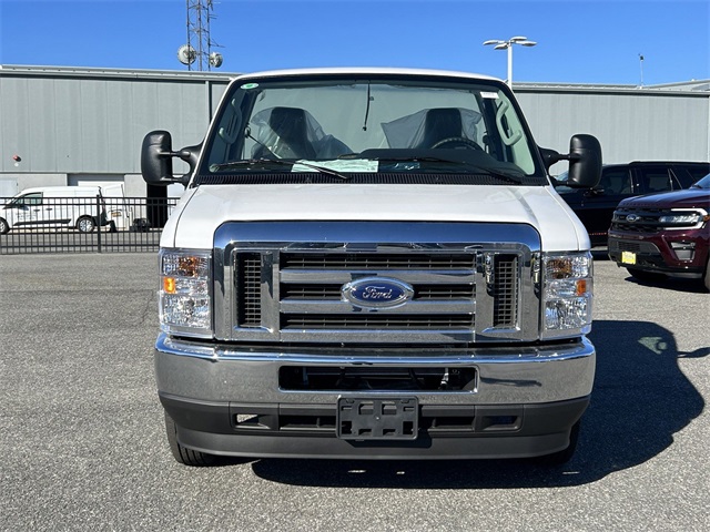 2024 Ford E-Series Base Image 5 of 63