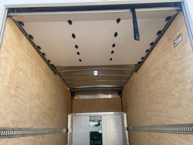 2024 Ford E-Series Base Image 14 of 23