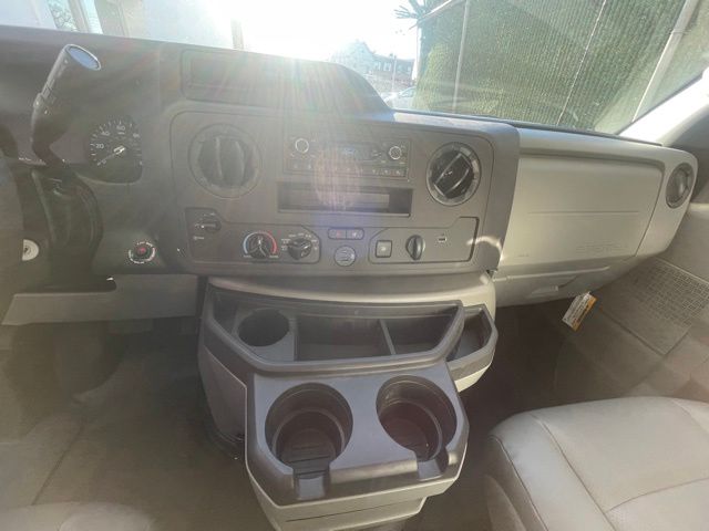 2024 Ford E-Series Base Image 20 of 23