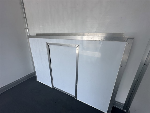 2024 Ford E-Series Base Image 18 of 41