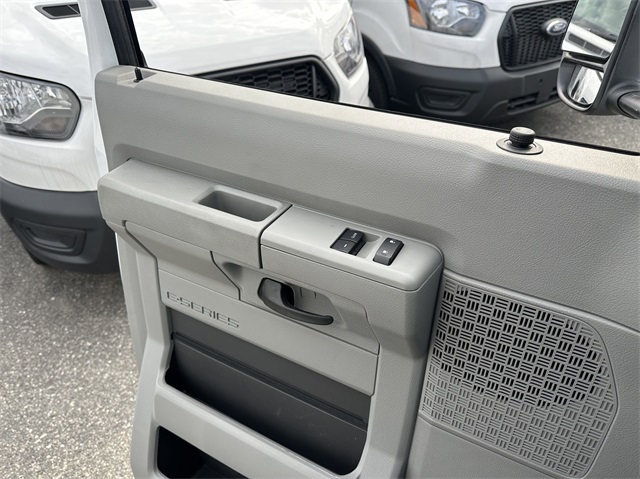2024 Ford E-Series Base Image 53 of 87