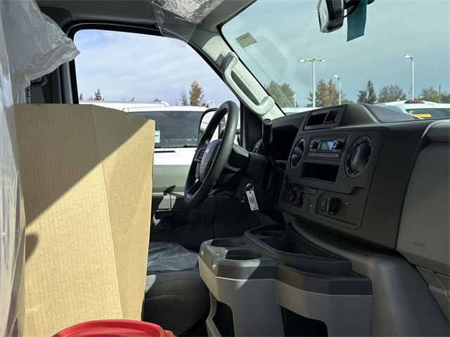 2024 Ford E-Series Base Image 52 of 87