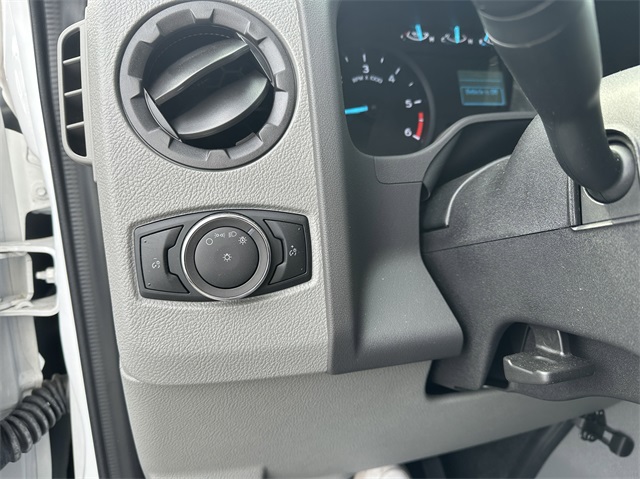 2024 Ford E-Series Base Image 51 of 87