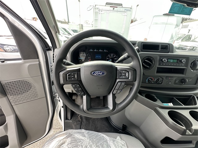 2024 Ford E-Series Base Image 29 of 87
