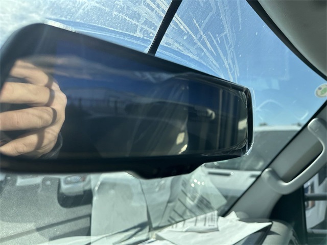 2024 Ford E-Series Base Image 19 of 43