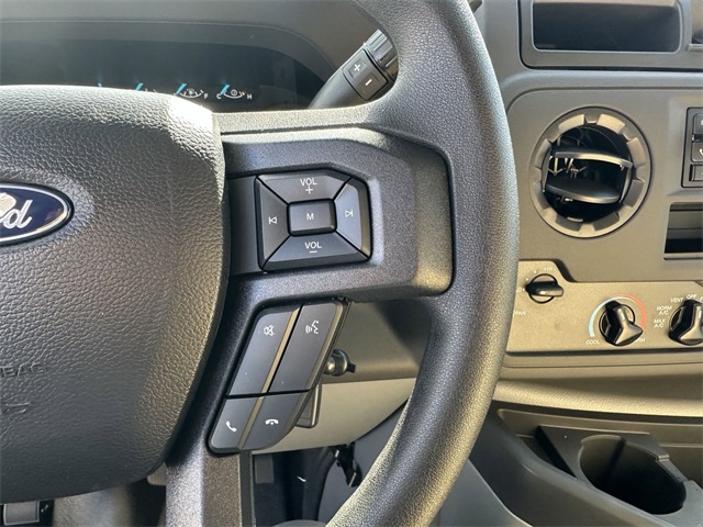 2024 Ford E-Series Base Image 23 of 43