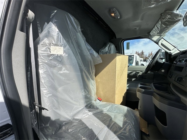 2024 Ford E-Series Base Image 29 of 43