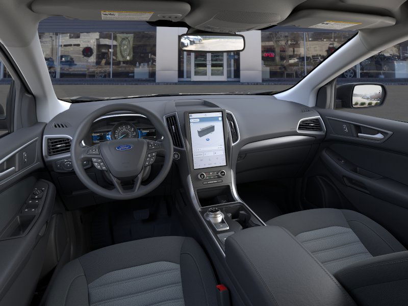 Vehicle image 14 of 23