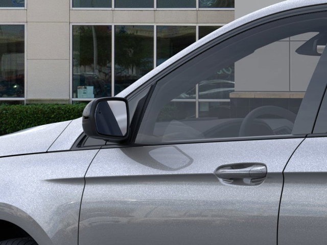 Vehicle image 16 of 22