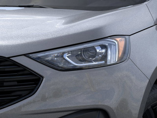 Vehicle image 14 of 22
