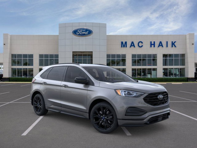 Vehicle image 4 of 22