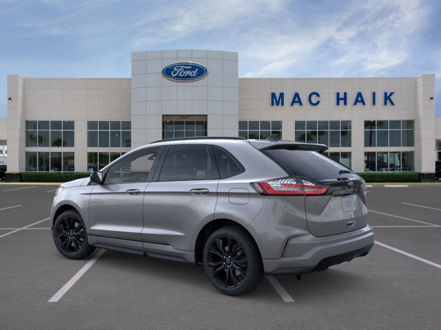 Vehicle image 7 of 22
