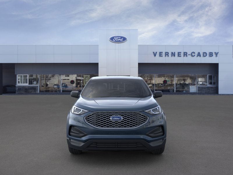 Vehicle image 4 of 23