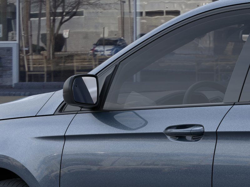 Vehicle image 19 of 23