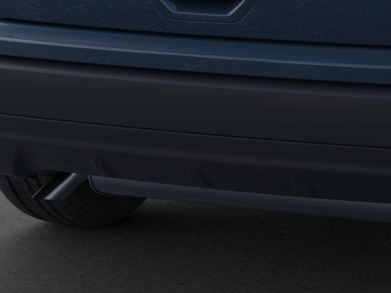 Vehicle image 17 of 23