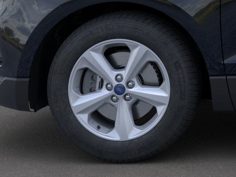 Vehicle image 10 of 23