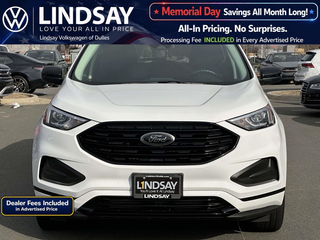 2024 Ford Edge SE Image 2 of 28