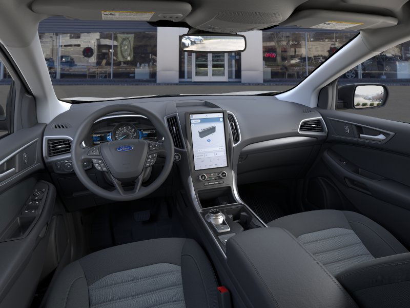 Vehicle image 13 of 23