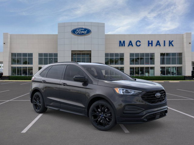 Vehicle image 4 of 22