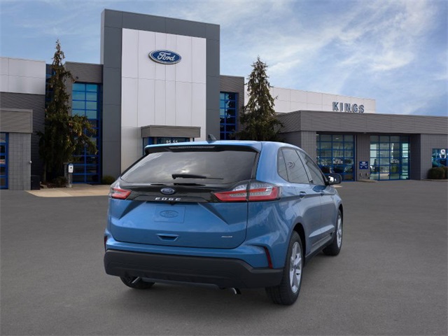 2024 Ford Edge SE Image 5 of 22