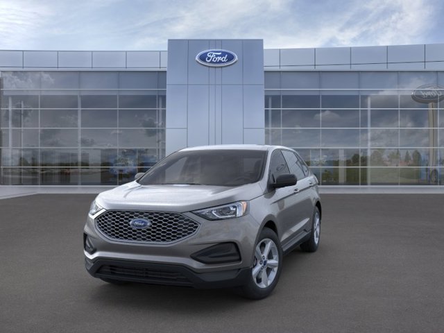 2024 Ford Edge SE Image 3 of 54