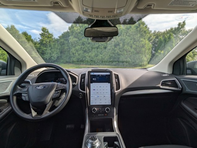 2024 Ford Edge SE Image 18 of 54