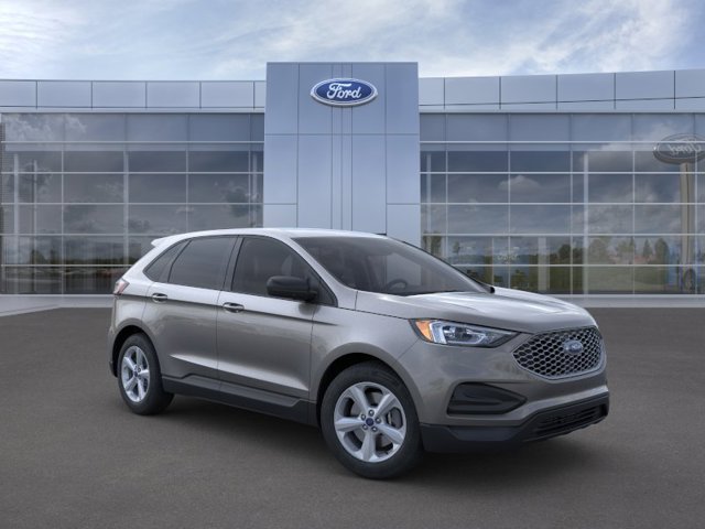 2024 Ford Edge SE Image 6 of 54