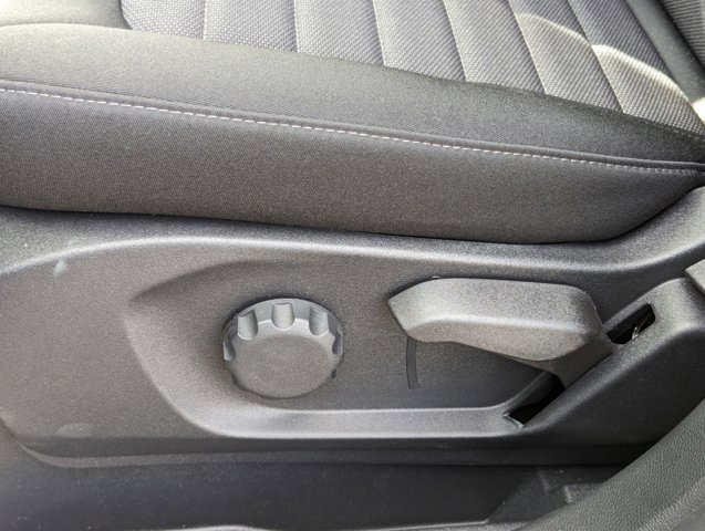 2024 Ford Edge SE Image 35 of 54