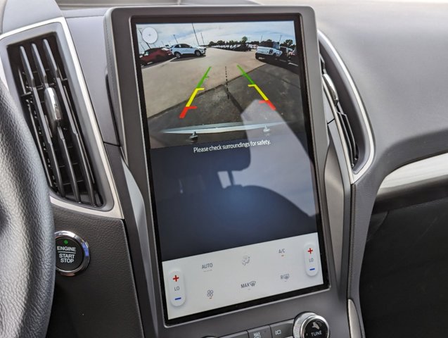 2024 Ford Edge SE Image 26 of 54