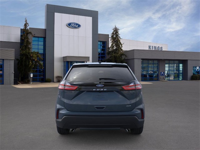 2024 Ford Edge SE Image 6 of 22