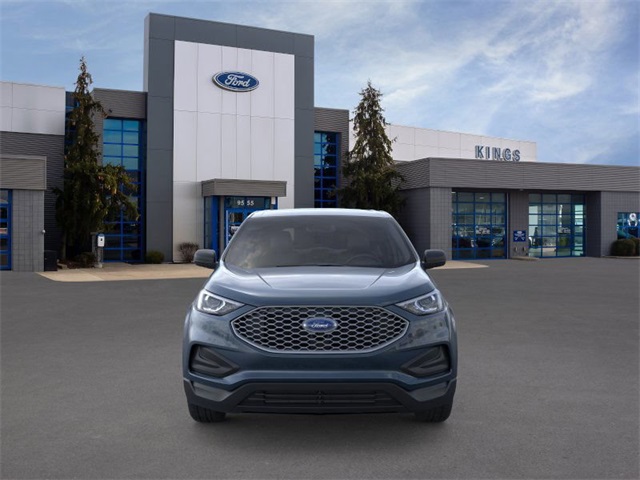 2024 Ford Edge SE Image 3 of 22