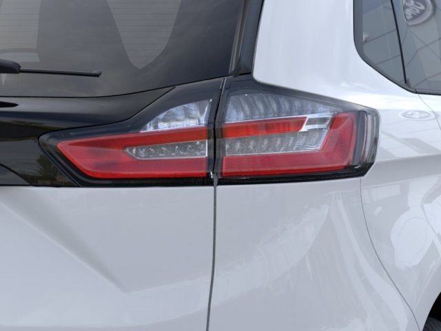 Vehicle image 21 of 22
