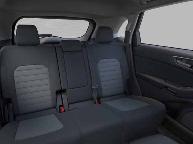 Vehicle image 11 of 22