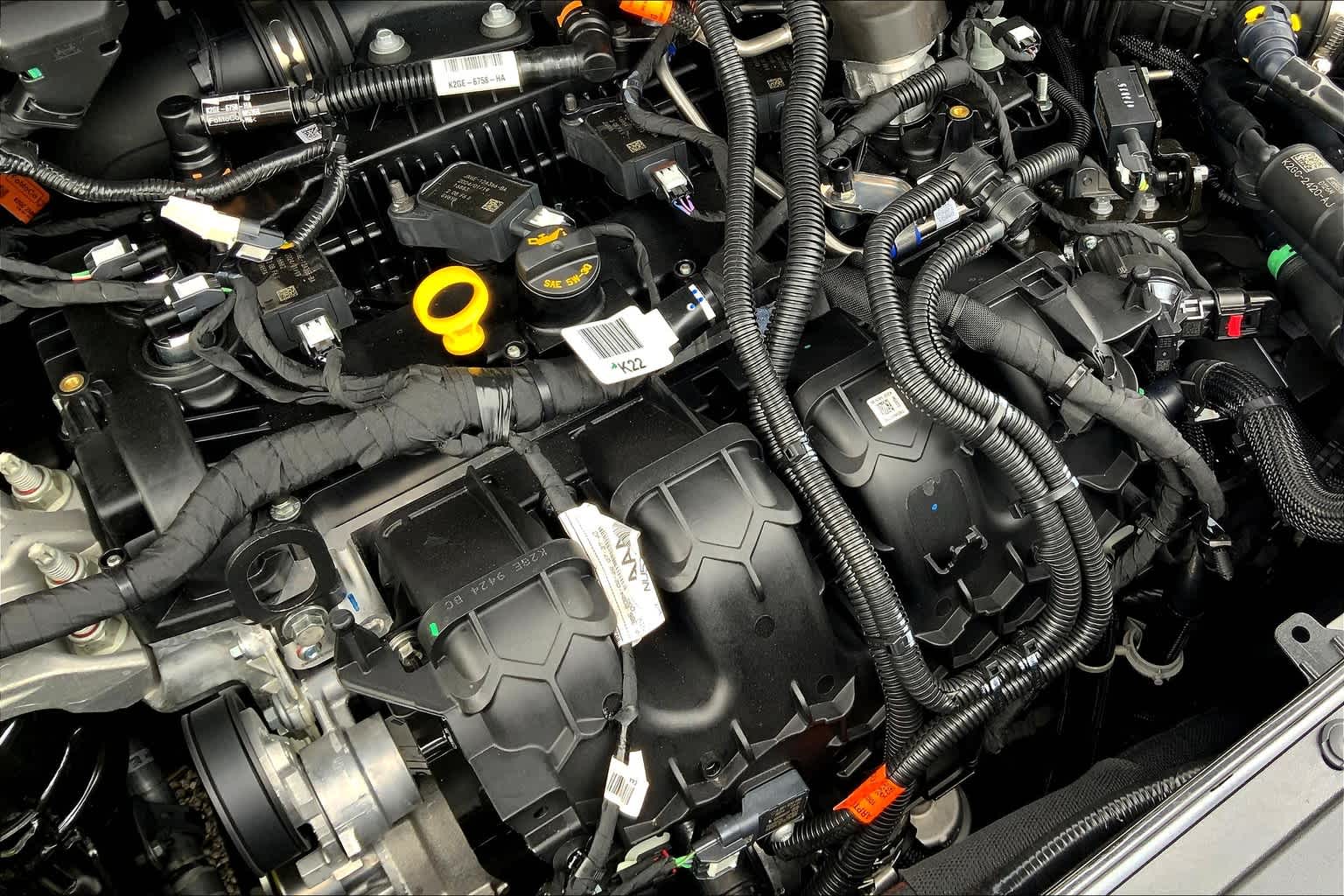 Vehicle image 17 of 22
