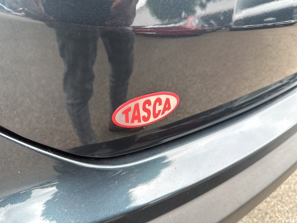 Vehicle image 12 of 30