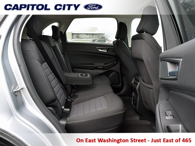 Vehicle image 29 of 36
