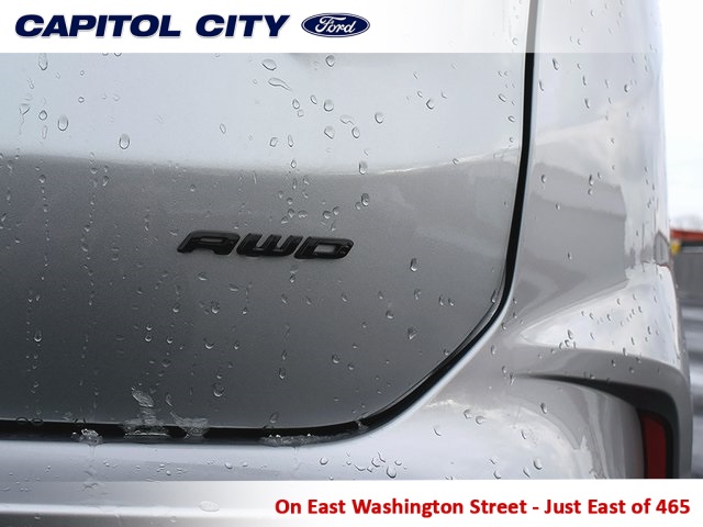 Vehicle image 11 of 36