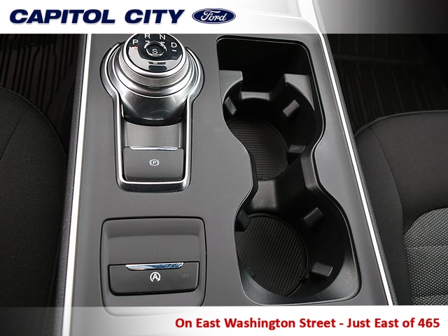 Vehicle image 19 of 36