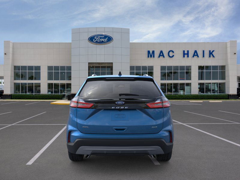 Vehicle image 6 of 22