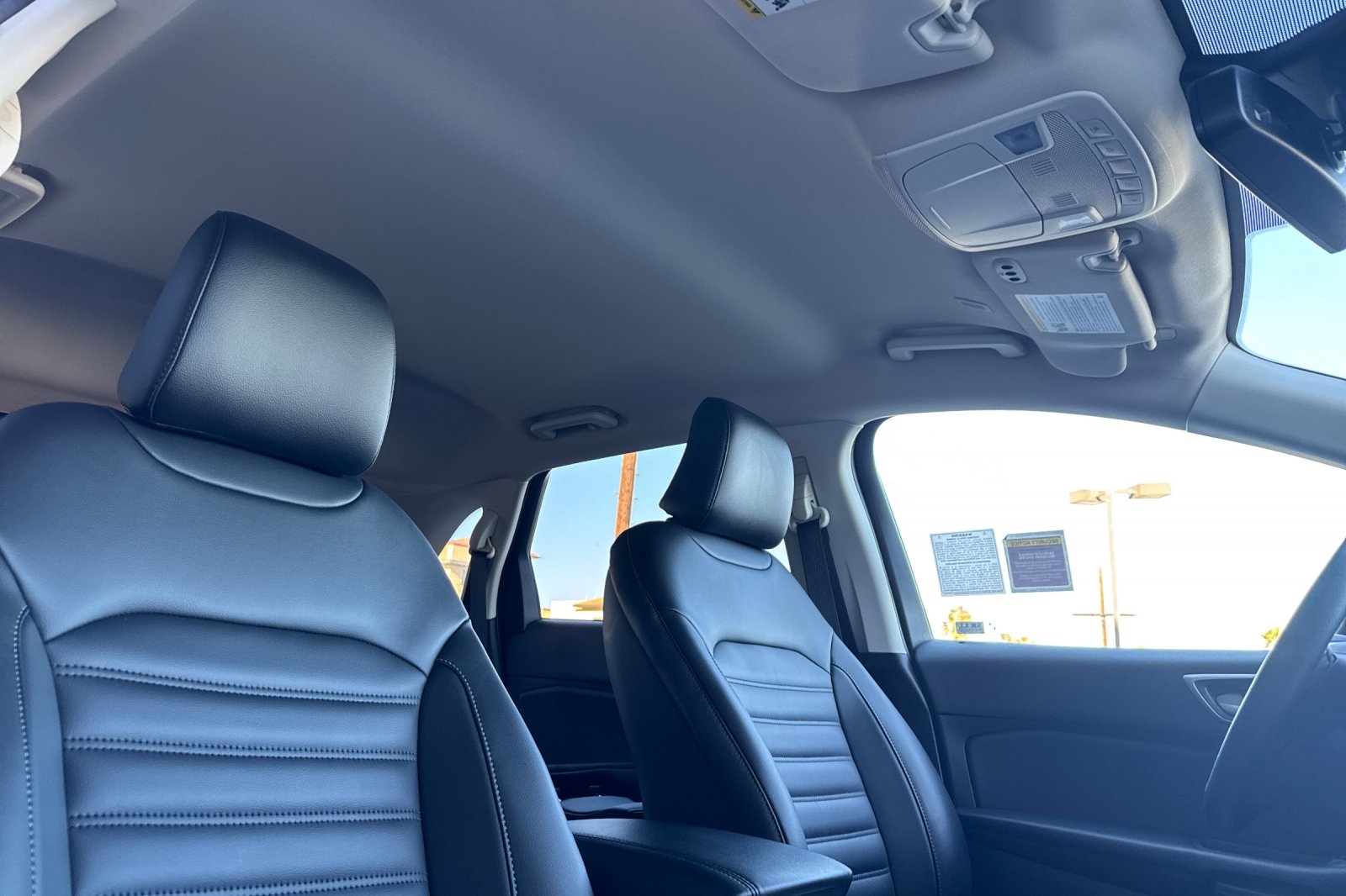 Vehicle image 11 of 29