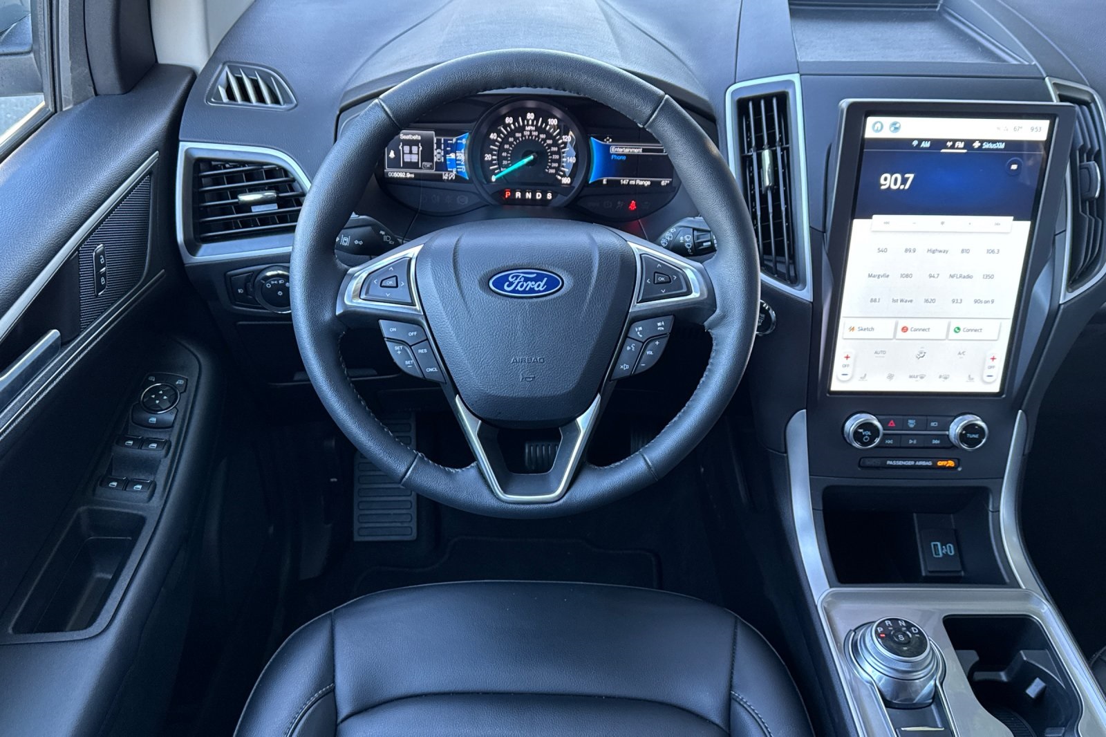 Vehicle image 12 of 29