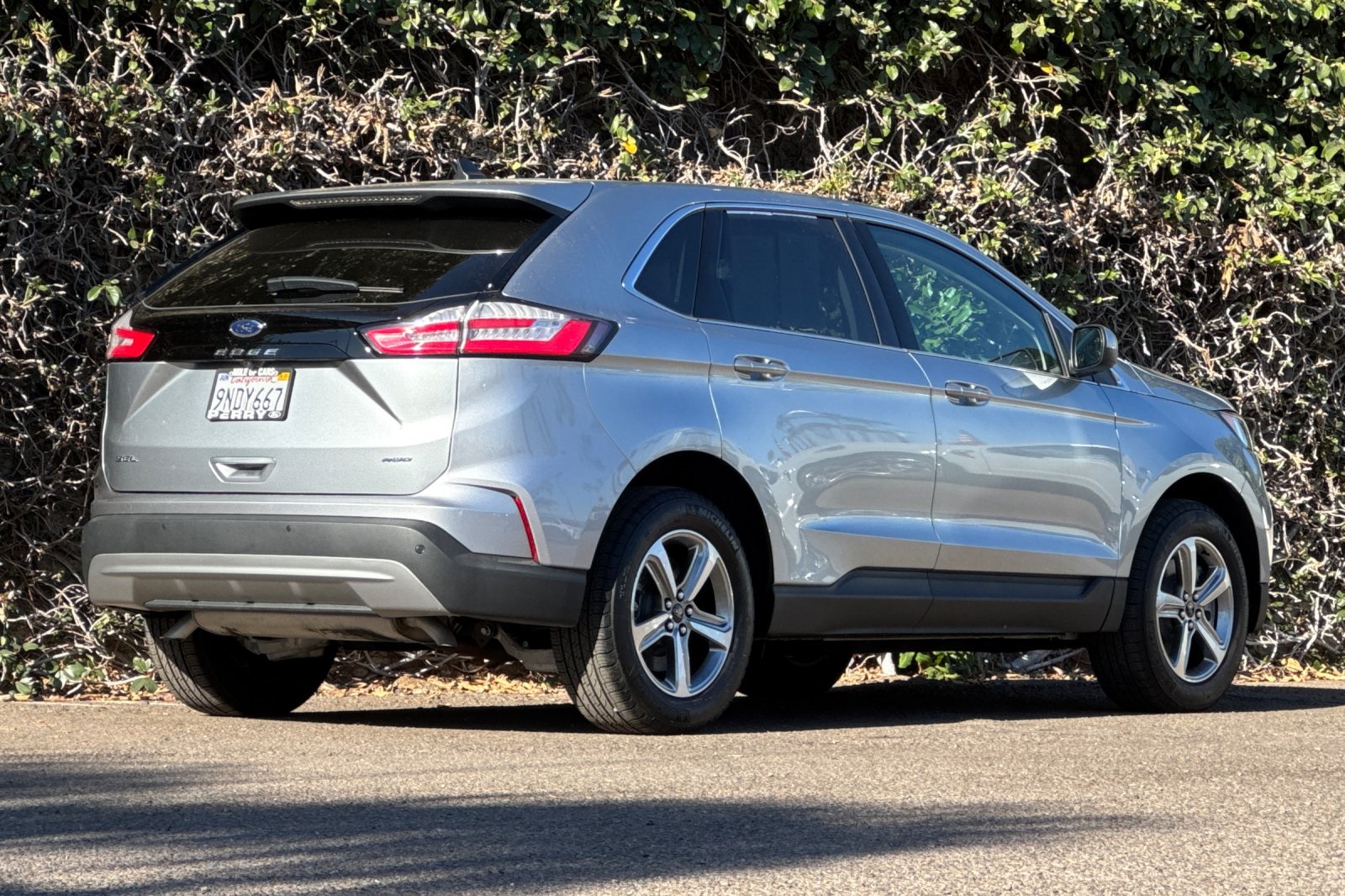 Vehicle image 5 of 29