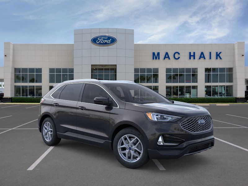 Vehicle image 4 of 22