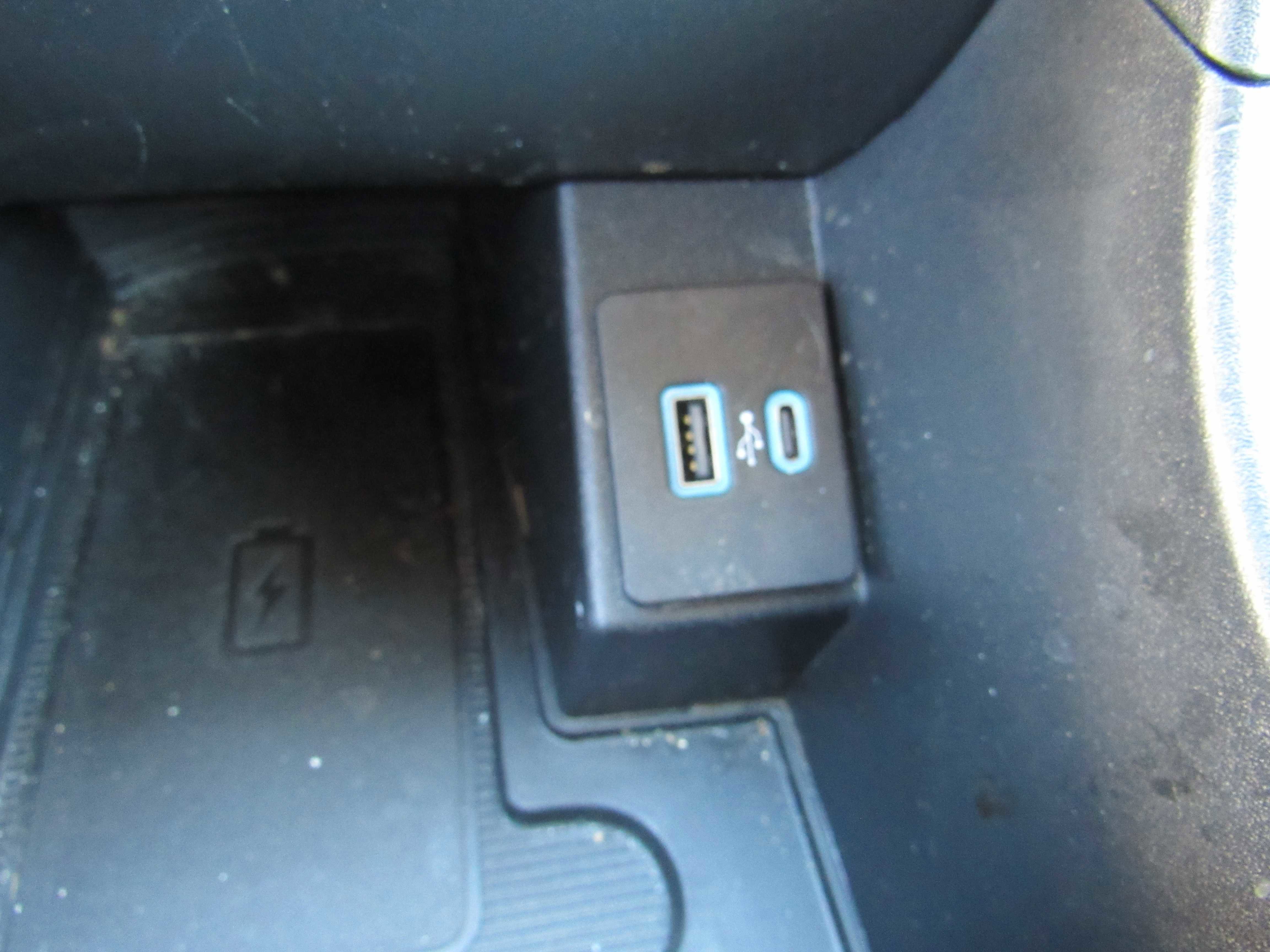 2024 Ford Edge SEL Image 17 of 21