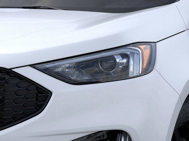 Vehicle image 18 of 22