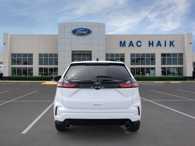 Vehicle image 6 of 22