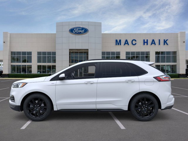 Vehicle image 8 of 22